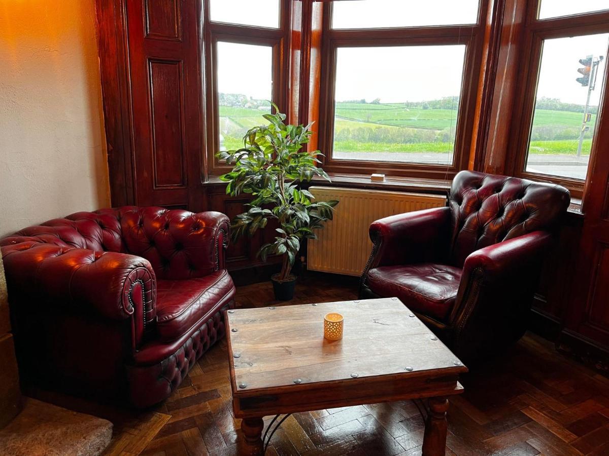 The Renishaw Rooms Kültér fotó